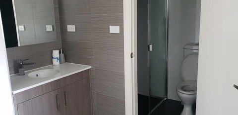 Carlton Suites - Hotels Melbourne 9