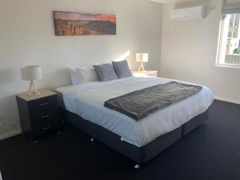 Carlton Suites - Hotels Melbourne 1