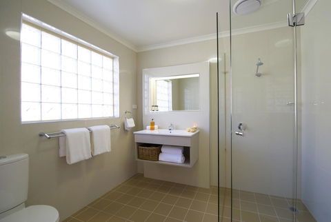 Marty's @ Little Beach - Hotels Melbourne 12