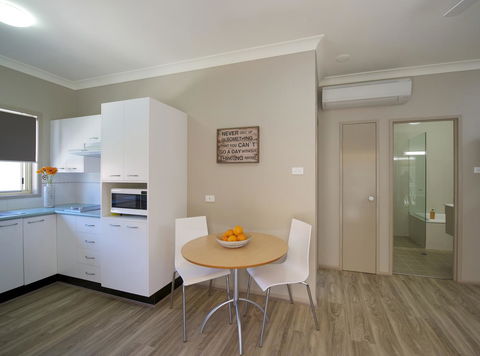 Marty's @ Little Beach - Hotels Melbourne 18