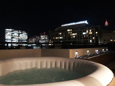 Darling Harbour Penthouse Views+Jacuzzi - Hotels Melbourne 13