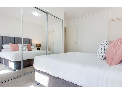 Walk To The Convention Centre, Casino, City - Hotels Melbourne 7