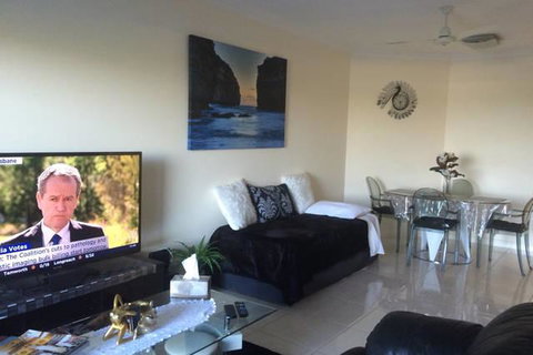 Nomikis\'On The Avenue - Hotels Melbourne 18