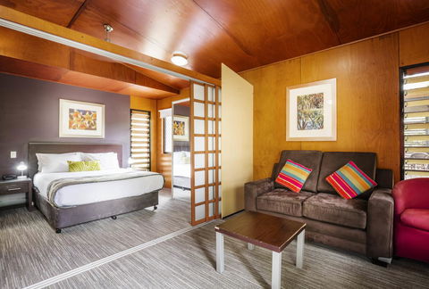 Mercure Darwin Airport Resort - Hotels Melbourne 2