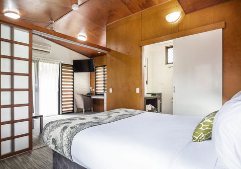 Mercure Darwin Airport Resort - Hotels Melbourne 4