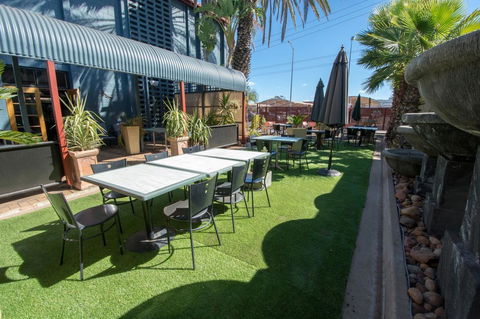 Elkira Court Motel - Hotels Melbourne 7