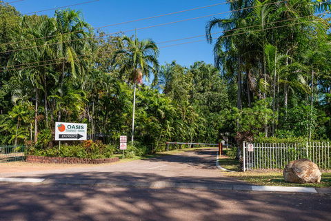 Oasis Tourist Park - Hotels Melbourne 24