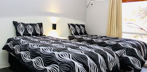 Erldunda Desert Oaks Resort - Hotels Melbourne 2