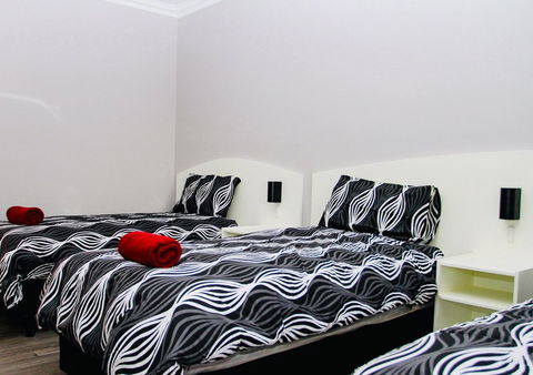 Erldunda Desert Oaks Resort - Hotels Melbourne 1