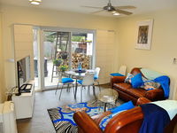 Book Griffith Accommodation Vacations Hotels Melbourne Hotels Melbourne