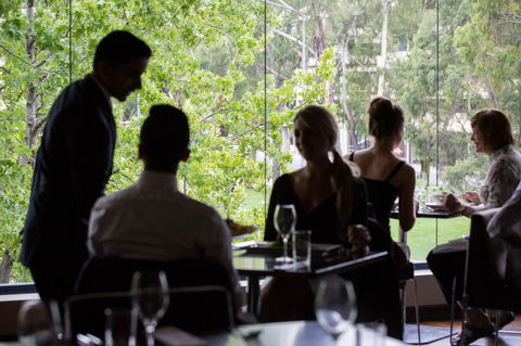 Novotel Canberra - Hotels Melbourne 5