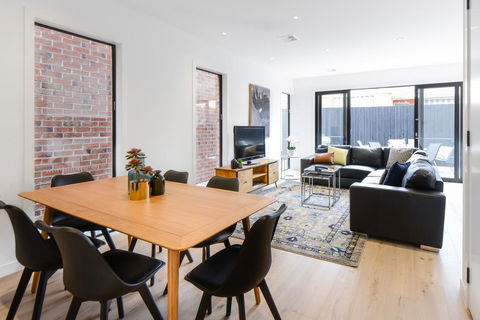 Boutique Stays-Murrumbeena Place 1 - Hotels Melbourne 1