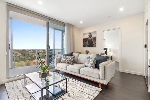 Brand New Apartment With Balcony, Gym And Sauna - Hotels Melbourne 0