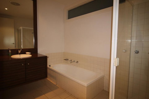 Breakers Holiday House - Hotels Melbourne 1