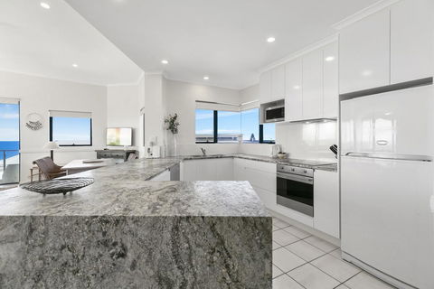 Breathtaking Views Of Sunshine Beach - Unit 7/21 Park Crescent - Hotels Melbourne 1