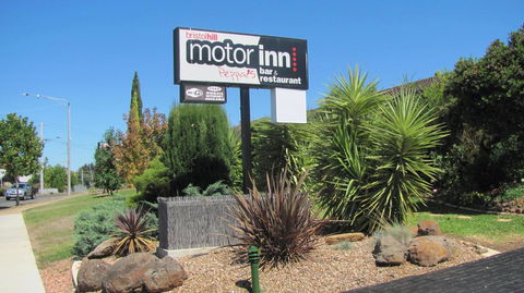 Bristol Hill Motor Inn & Peppa's Licensed Restaurant - Hotels Melbourne 0
