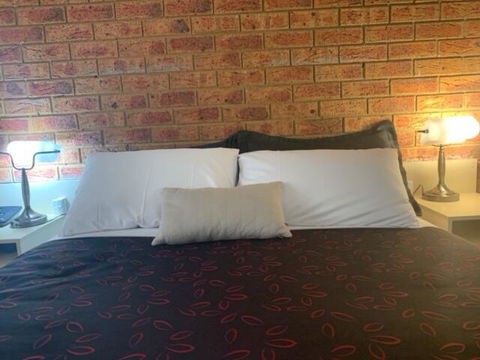Broadford Sugarloaf Motel - Hotels Melbourne 3