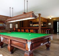 Brookfield Retreat - Large Holiday Home / Group Accommodation - Hotels Melbourne