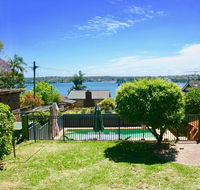 Bundeena Base Holiday Home - Hotels Melbourne