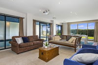 Book Newport Accommodation Vacations Hotels Melbourne Hotels Melbourne