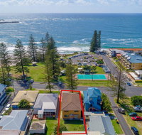 Burleigh House Opposite Main Beach - Views Sea Pool Linen and Free WiFi - Hotels Melbourne
