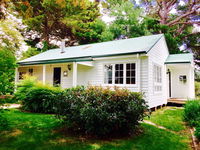 Book Walcha Accommodation Vacations Hotels Melbourne Hotels Melbourne
