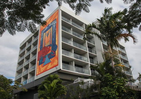 Cairns Plaza Hotel - Hotels Melbourne 1