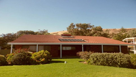 Calm Seas - 70 Gold Coast Drive - Hotels Melbourne 0