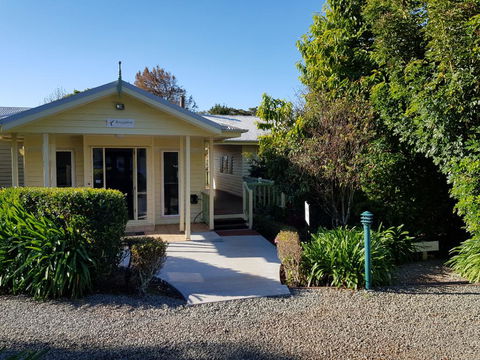 Camelot Cottages - Hotels Melbourne 0
