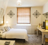 Carlton Room With a View - Car Park - Hotels Melbourne