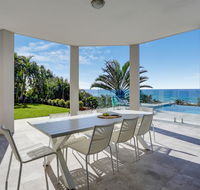 Castaways Beach Escape - Hotels Melbourne