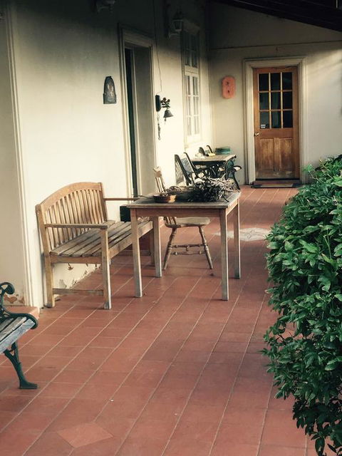 Catania Cottage & Farmhouse - Hotels Melbourne 3