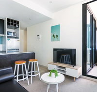 Central and Modern Apartment in Melbourne CBD - Hotels Melbourne