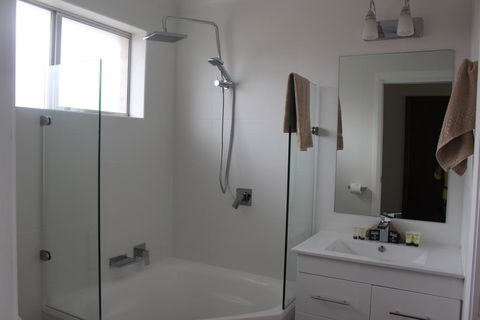 Centrepoint Motel - Hotels Melbourne 2