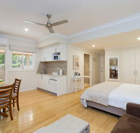 Chapel Woods Bed and Breakfast - Hotels Melbourne