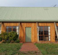 Charles Reuben Estate - Hotels Melbourne