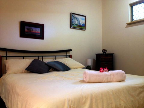 Chez Marguerites - Hotels Melbourne 2