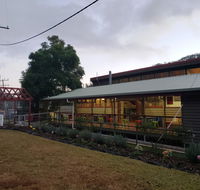 Christmas Creek Caf  Cabins - Hotels Melbourne