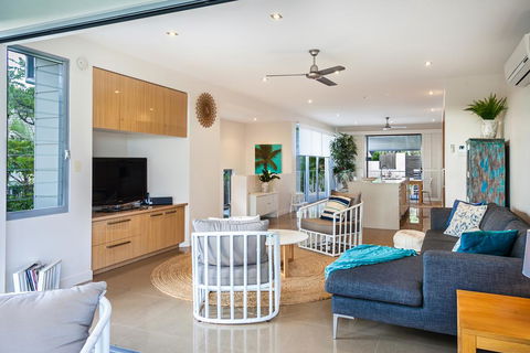 Close To Everything, Noosa Heads - Hotels Melbourne 3