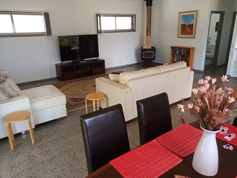 Coast & Country - Hotels Melbourne 2