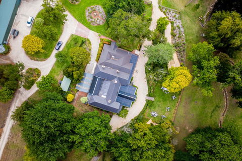 Cobb's Hill Homestead - Hotels Melbourne 3