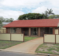 Comfortable lowset family home only minutes from the water Tarooki St Bellara - Hotels Melbourne
