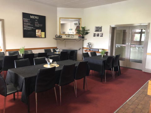 Commercial Hotel - Hotels Melbourne 2