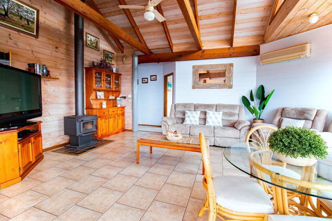 Coota Views - Hotels Melbourne 1