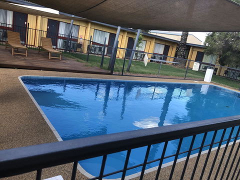 Cootamundra Gardens Motel - Hotels Melbourne 1