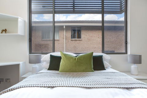 Cosy And Bright Studio Next To Westmead Hospital - Hotels Melbourne 3