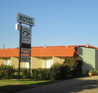 Country Capital Motel - Hotels Melbourne