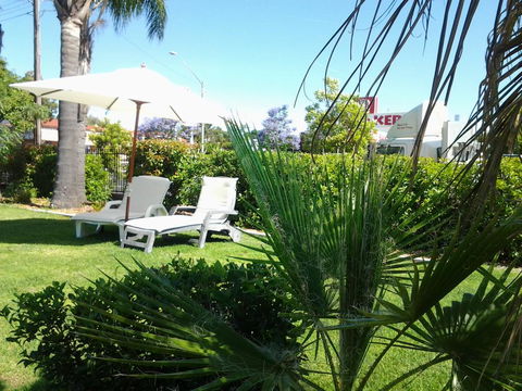 Country Leisure Motor Inn - Hotels Melbourne 2