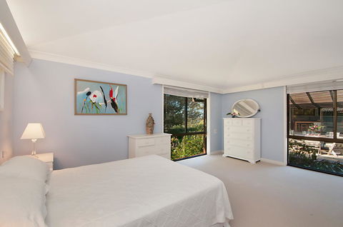 Craigdarroch Courtyard Cottage, 22 Bartle Road - Hotels Melbourne 1