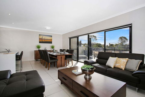 Cypress Townhouse 21 - Mulwala - Hotels Melbourne 0